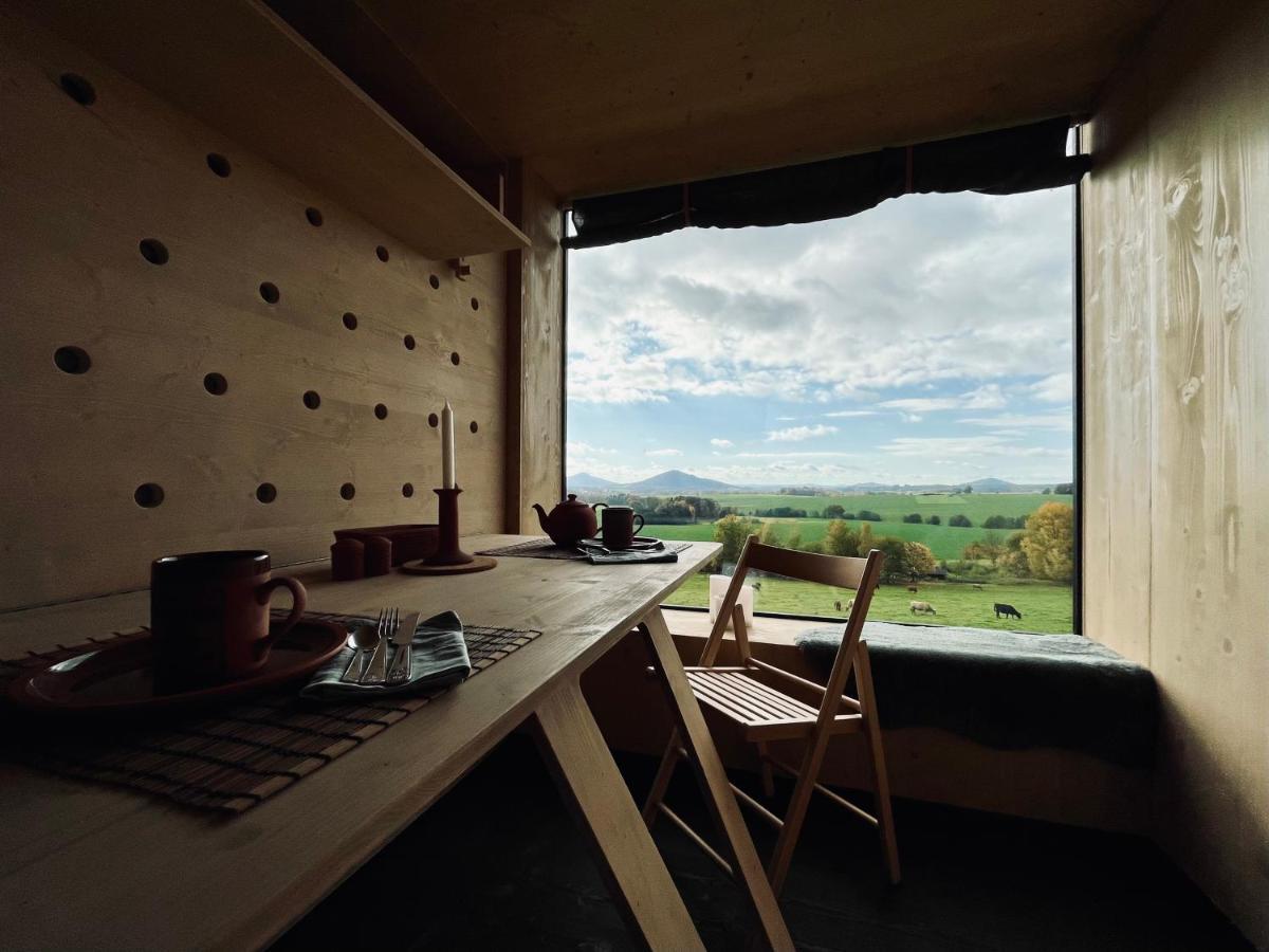 Hotel Krabička K74 Jablonné v Podještědí Exteriér fotografie